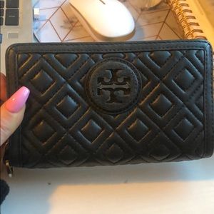 Black Tory Burch wallet